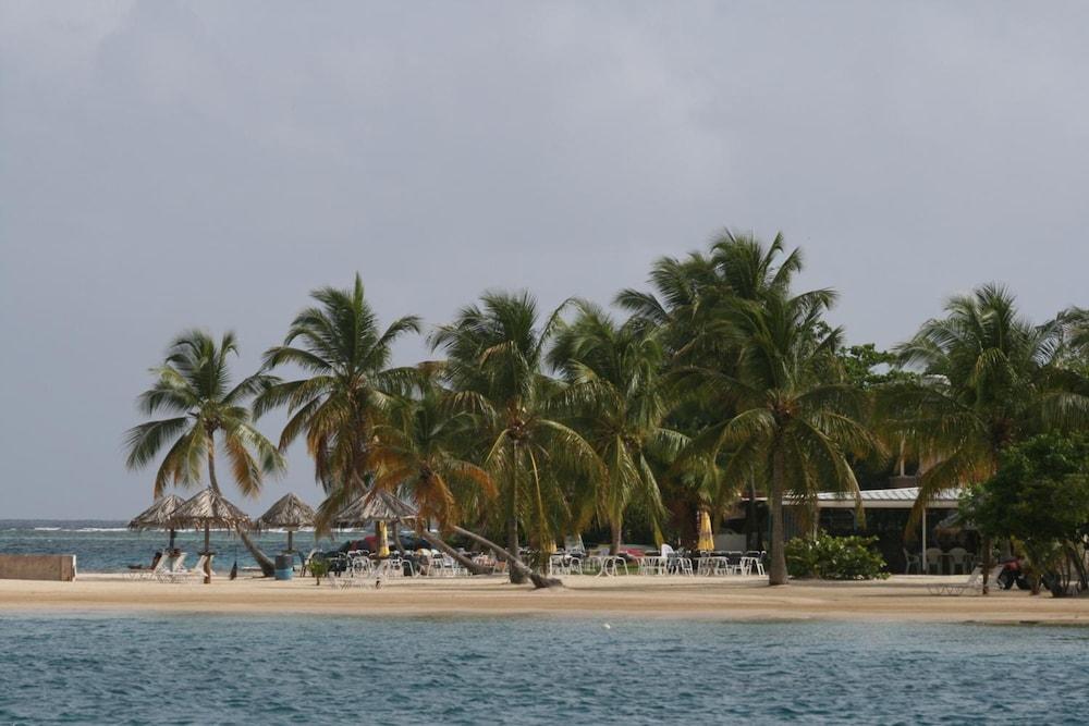 Hotel On The Cay Кристианстед Экстерьер фото