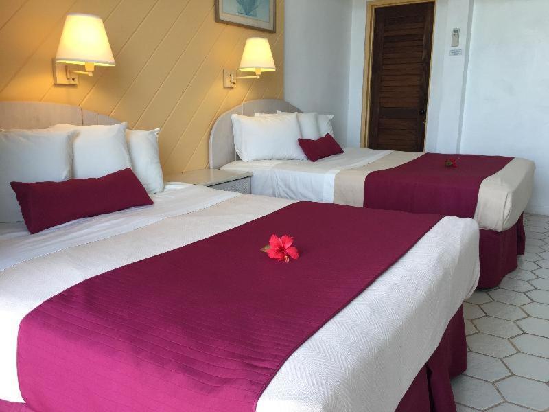 Hotel On The Cay Кристианстед Номер фото