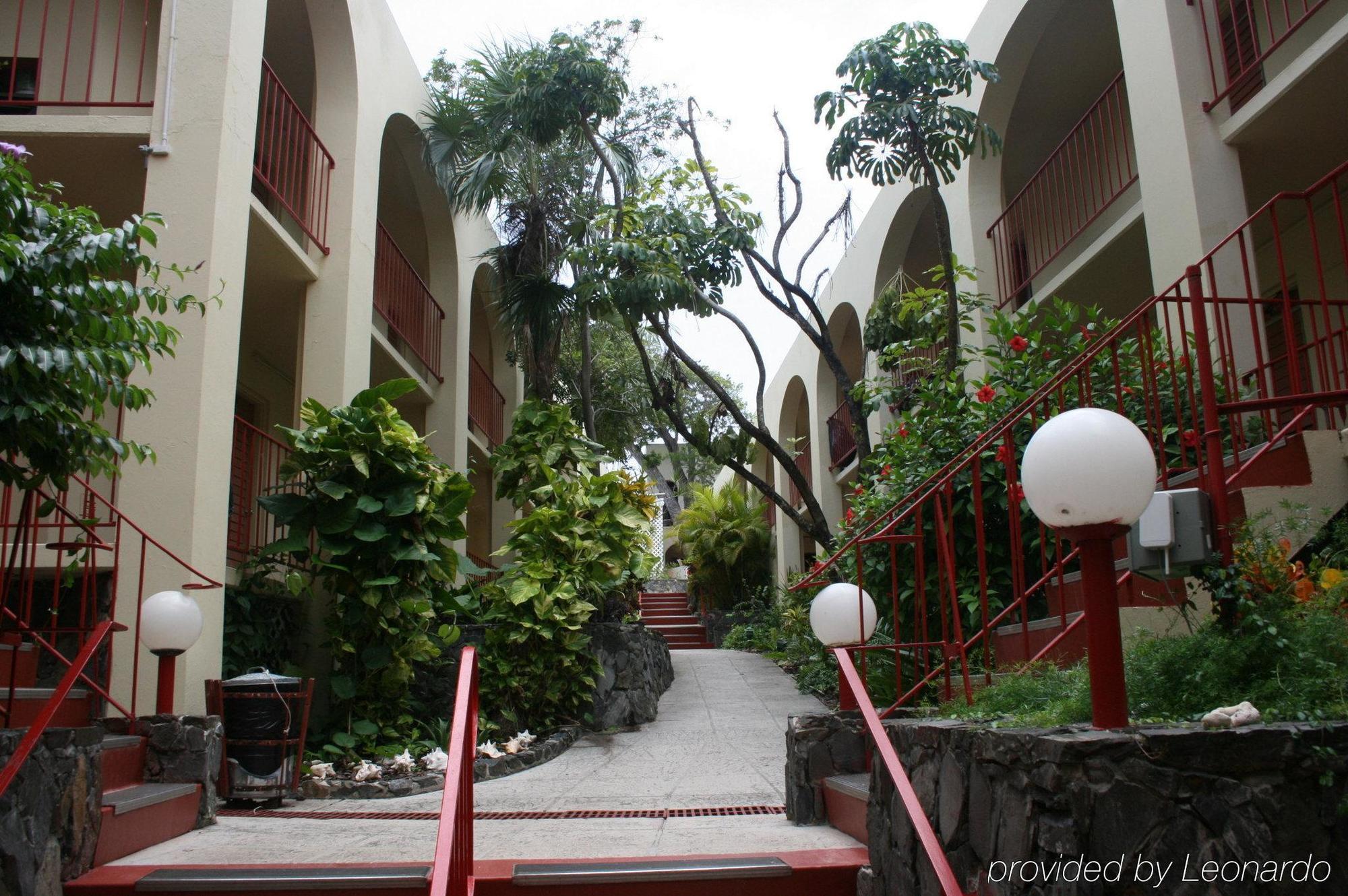 Hotel On The Cay Кристианстед Экстерьер фото