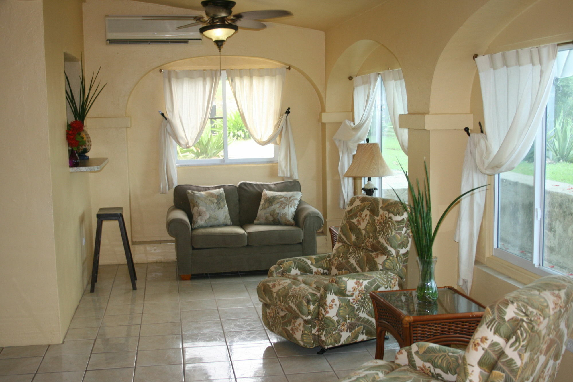 Hotel On The Cay Кристианстед Экстерьер фото
