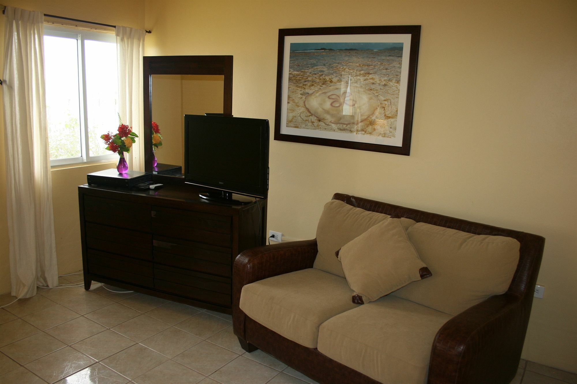 Hotel On The Cay Кристианстед Экстерьер фото